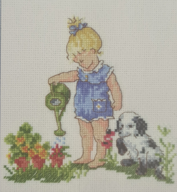 Chloe geeft de Bloemen Water