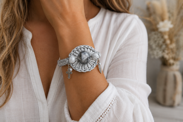Alu Grey – handgemaakte aluminium statement armband