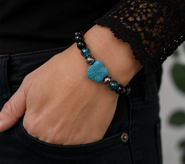 🖤🩵 Handgemaakte Armband Black & Turquoise Heart