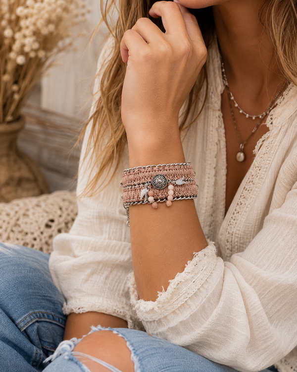 ✨ Boho Blush – handgemaakte brede damesarmband