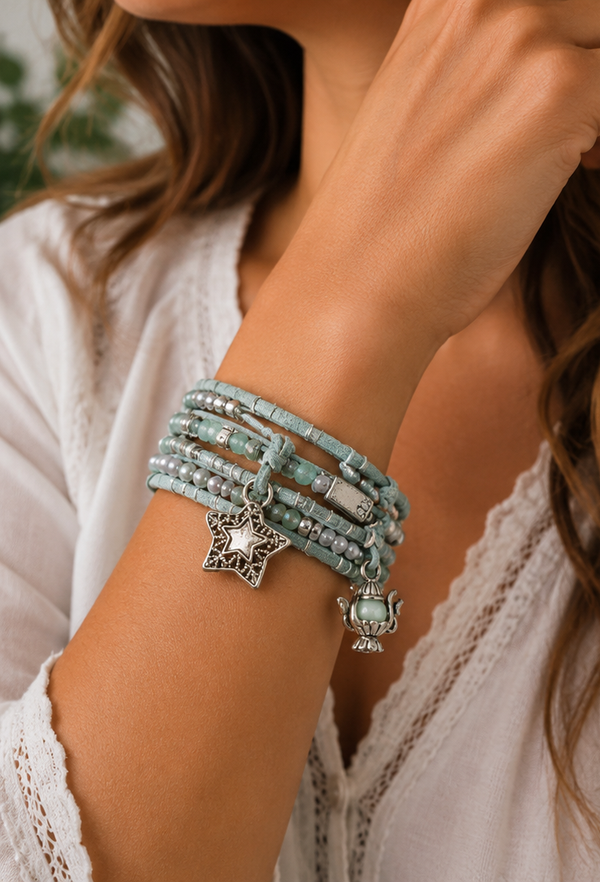 ✨Mintgroene handgemaakte wikkelarmband – Met Knoopsluiting