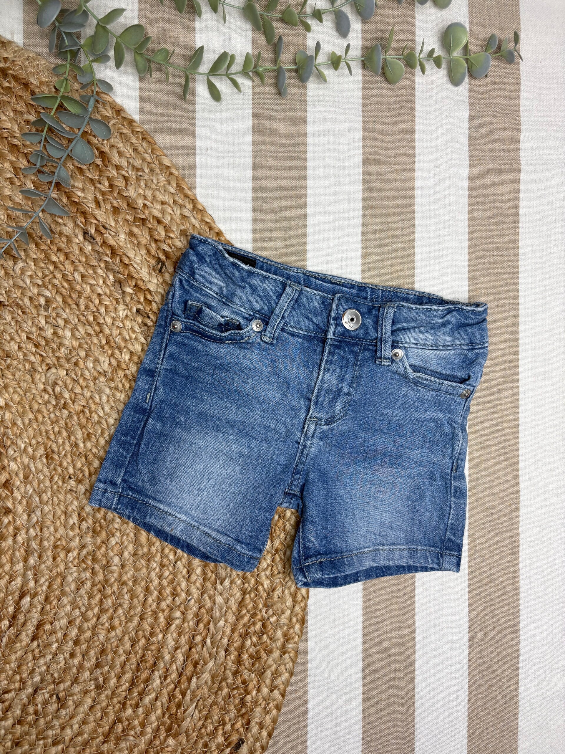 Jill & Mitch * Denim short * 024.345