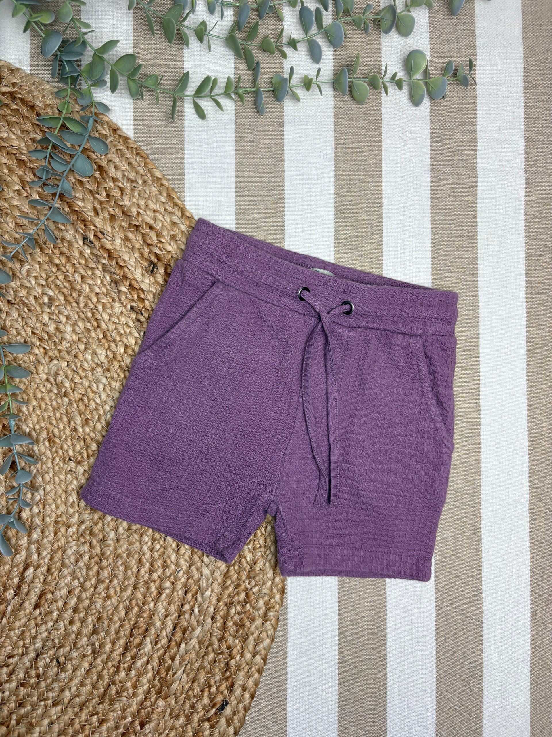 Daily7 * Short * 024.336