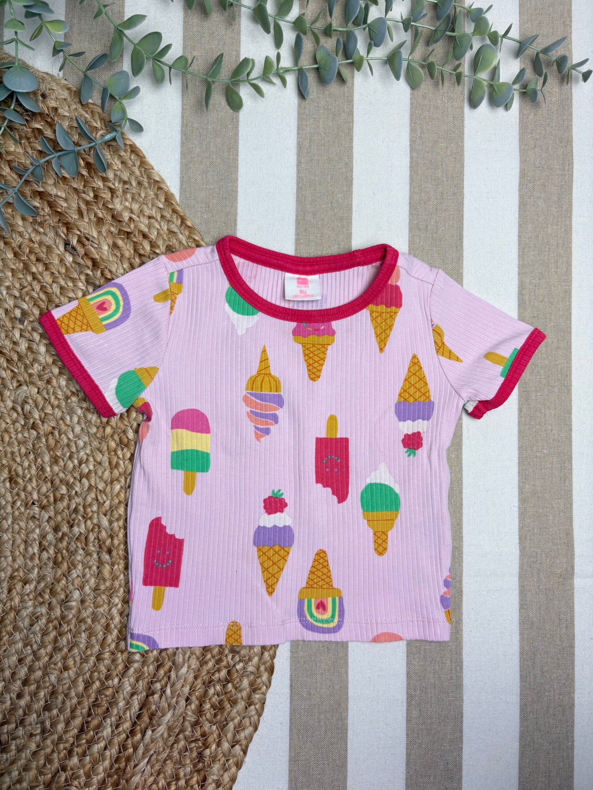 Hema * T-shirt * 050.031