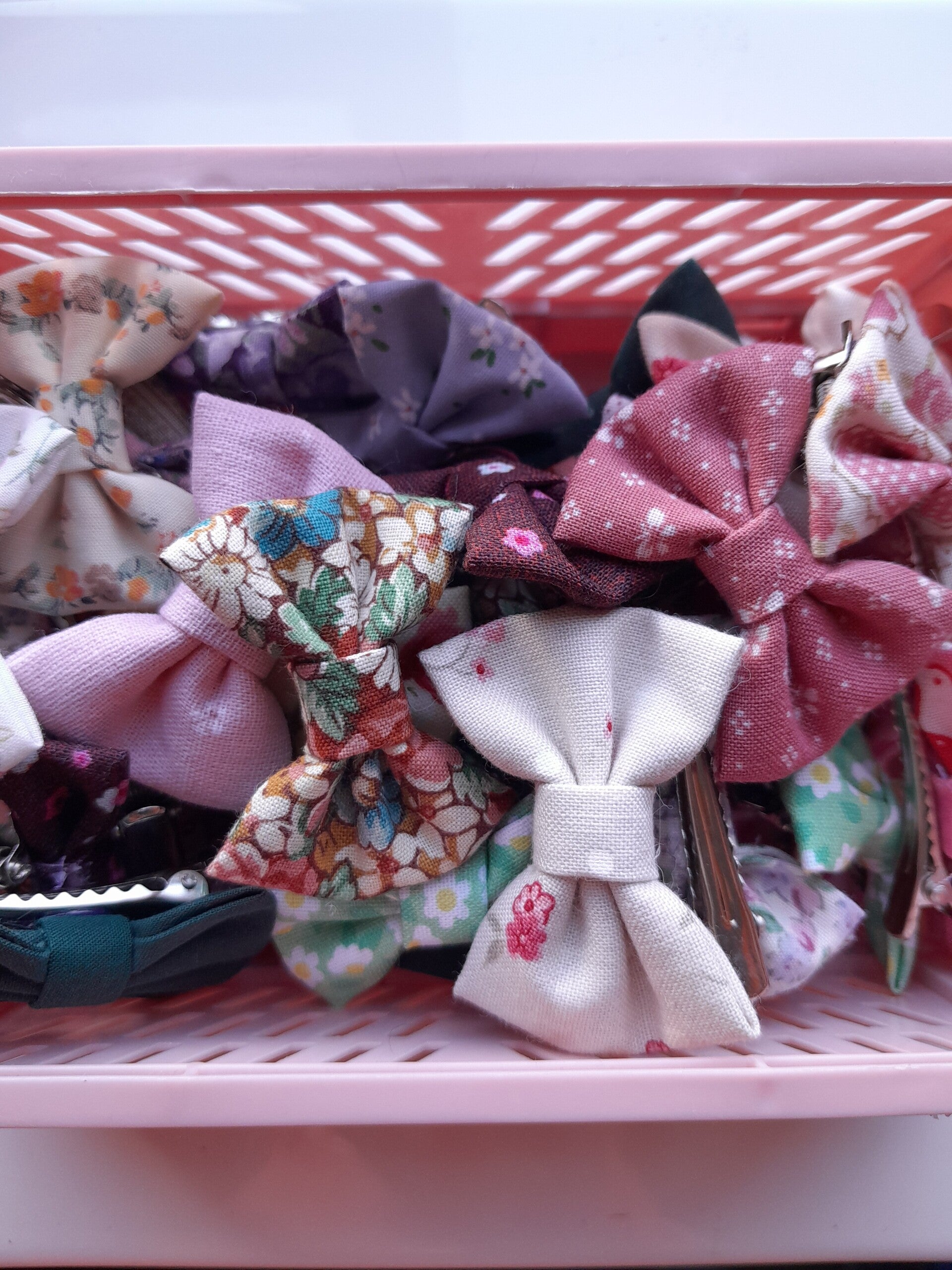 Random Mini Hair Bows