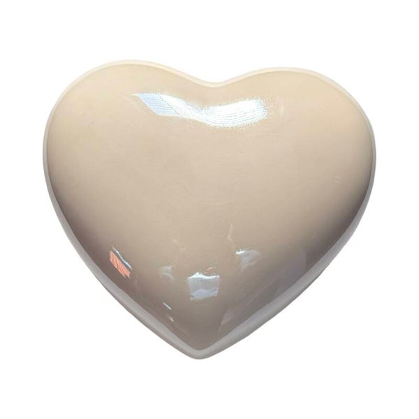 Keramische hartvormige urn – 330 ml – parelmoer wit