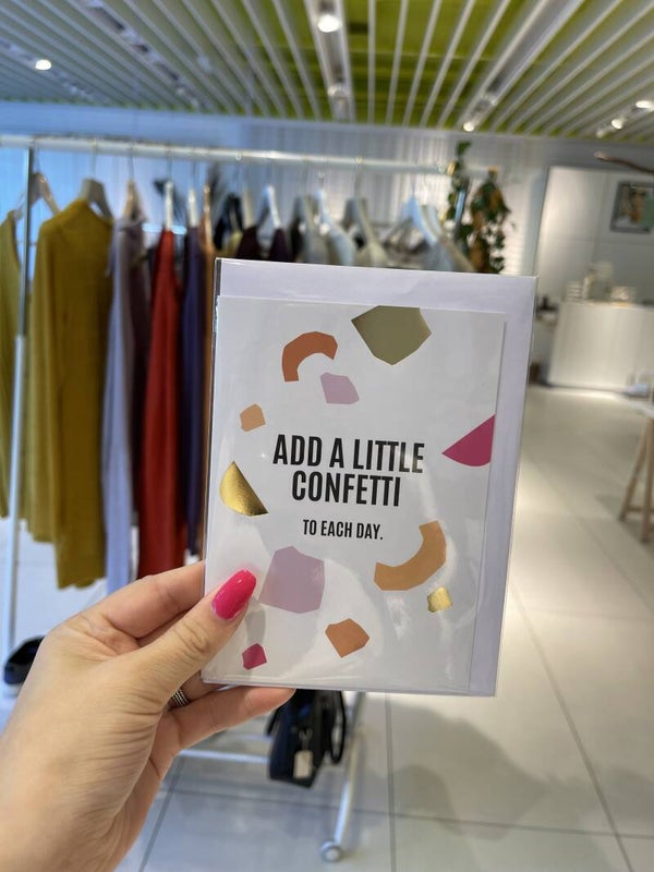 Kaartje add a little confetti