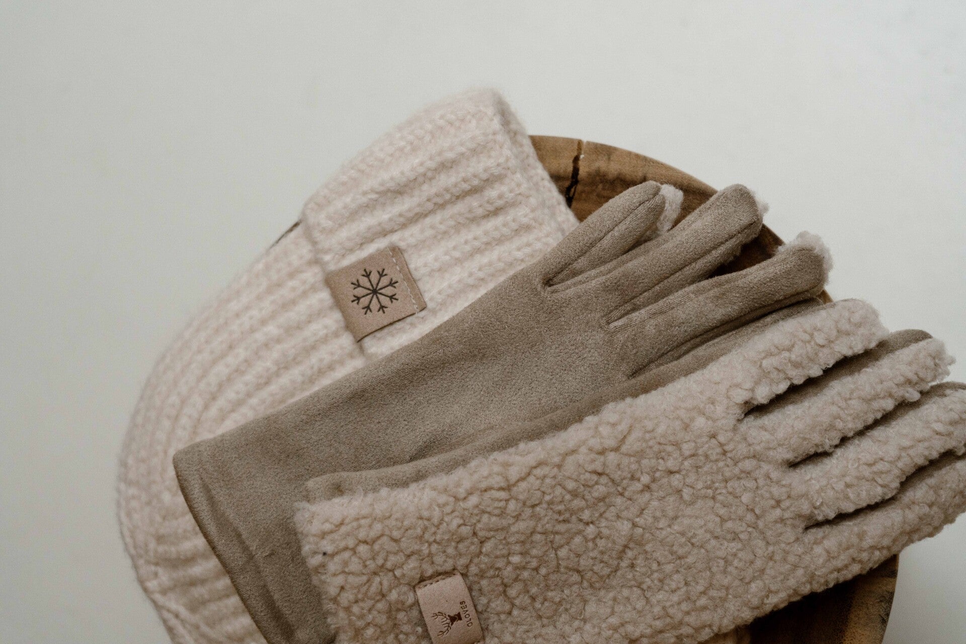 Fluffy Hanschoenen - Taupe