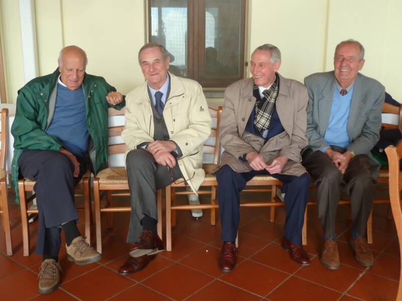p1040904-standard.jpg