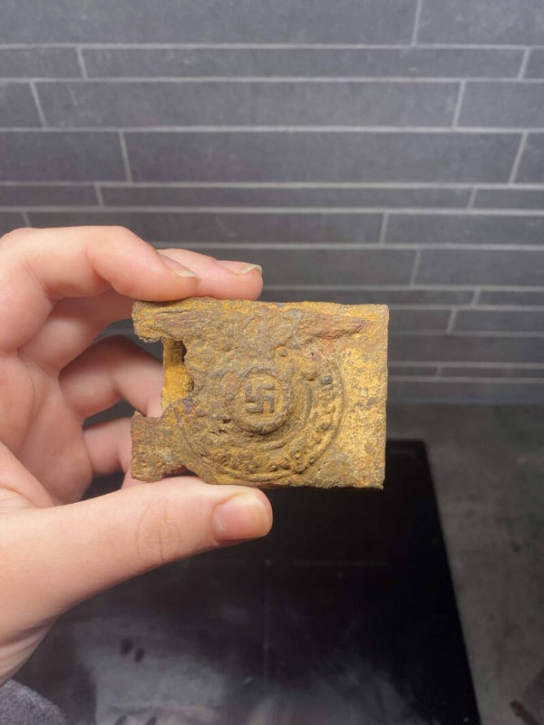 Relic Waffen SS belt buckle