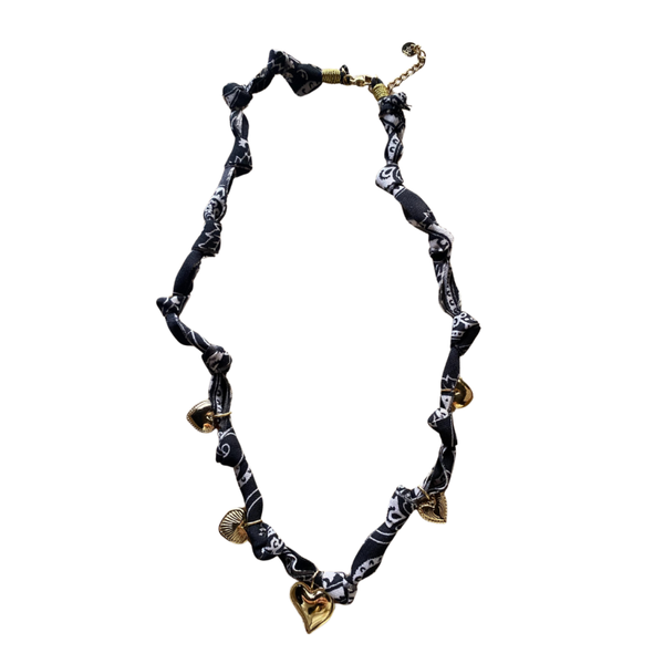 Ketting bandana donkerblauw hartjes bedels GOLD