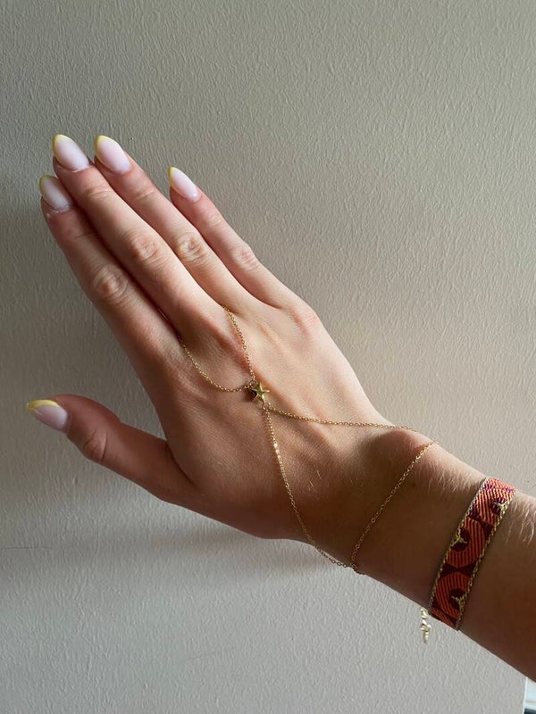 Hand chain star GOLD