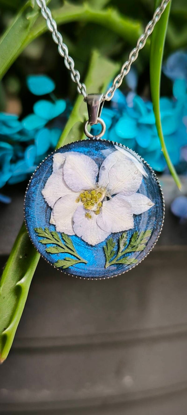 Collier en résine Bleu