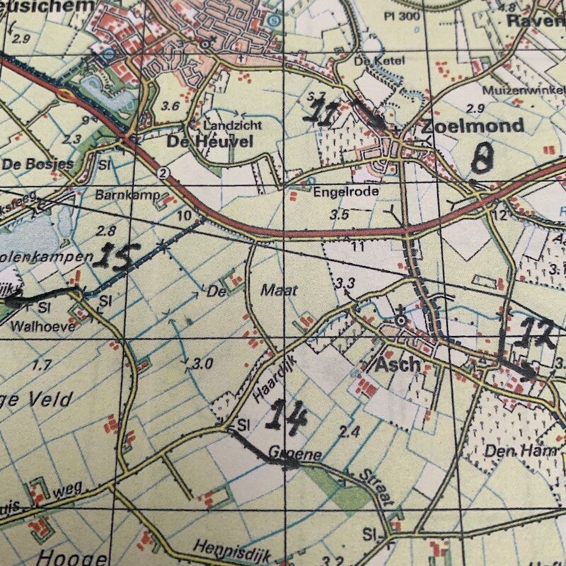 Pijlen op de kaart | Rally navigatie systeem