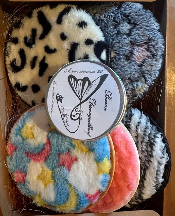 Baume démaquillant + 5 cotons démaquillants