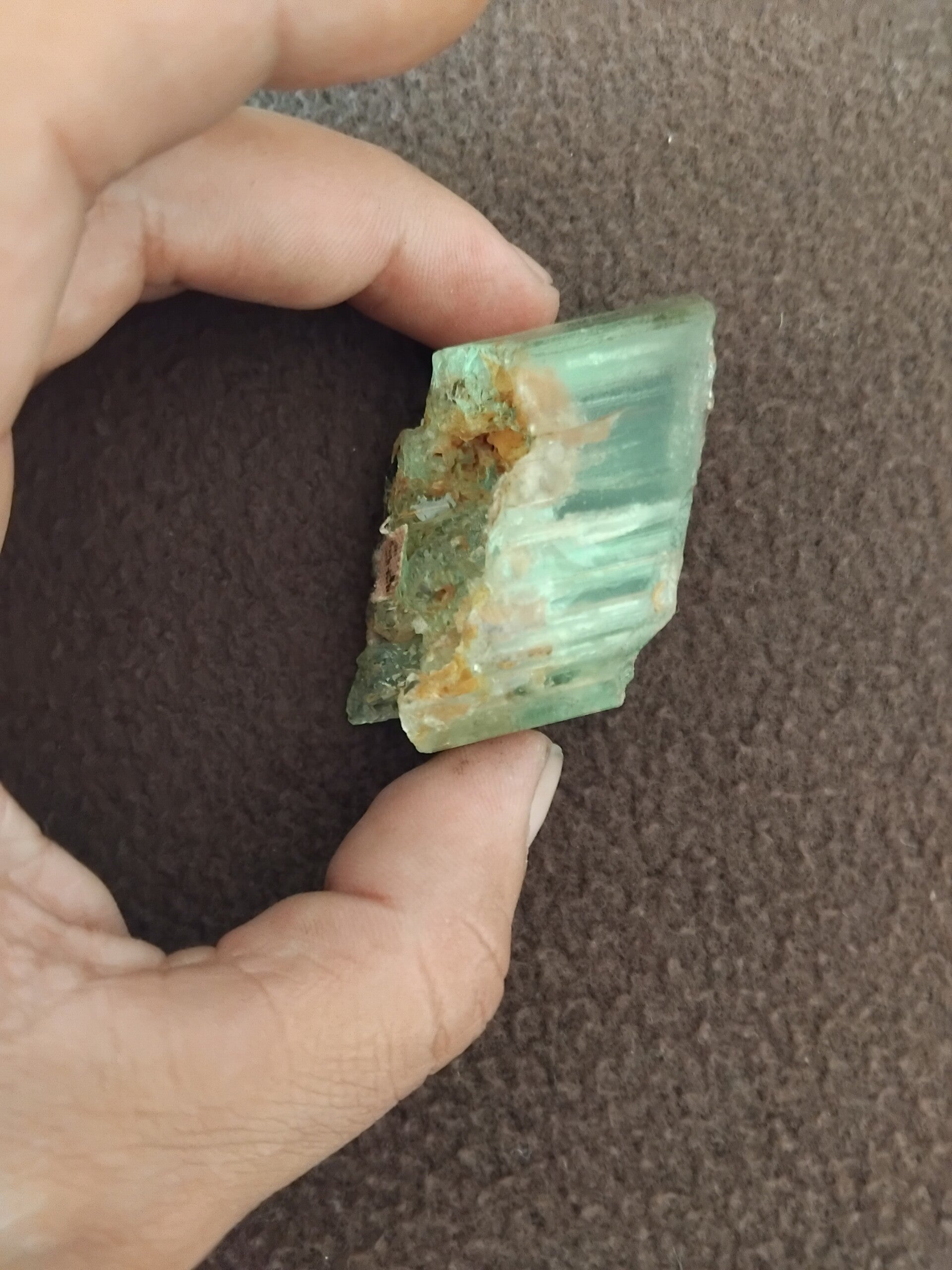 vert beryl 230 carats