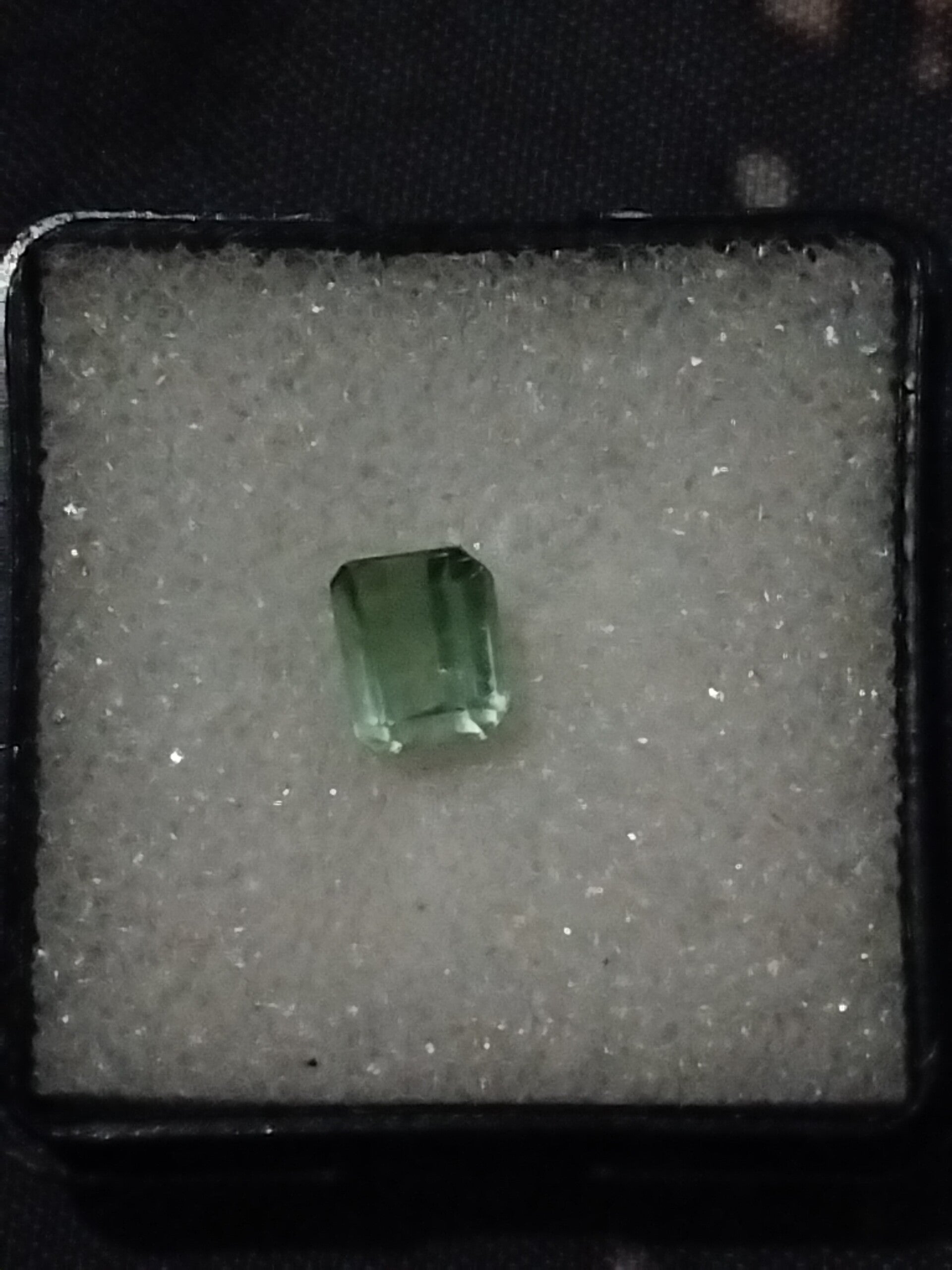 tourmaline vert 1,5 carats