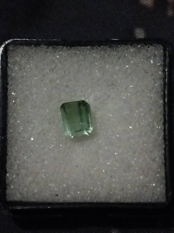 tourmaline vert 1,5 carats