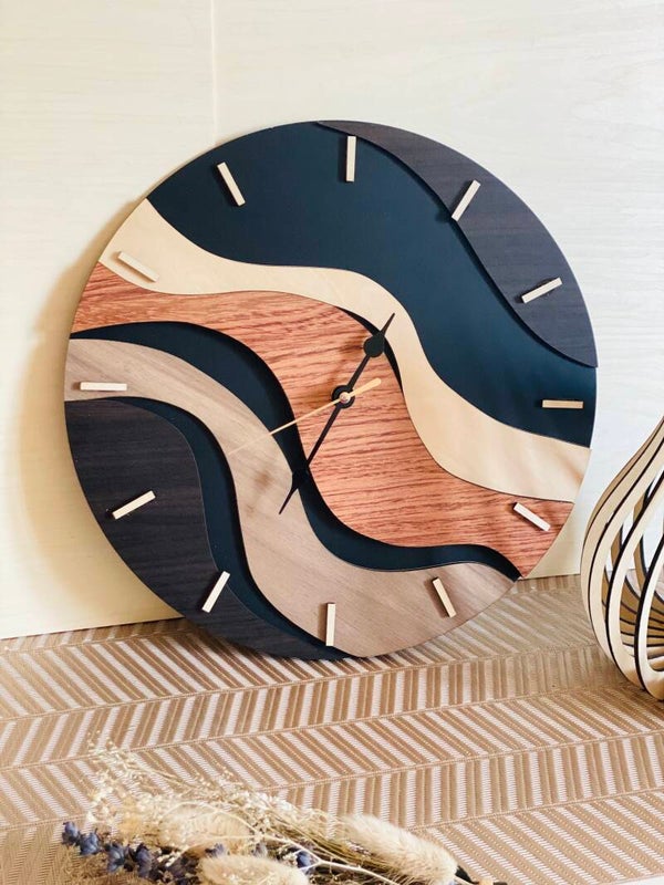 Horloge à Vague en Bois