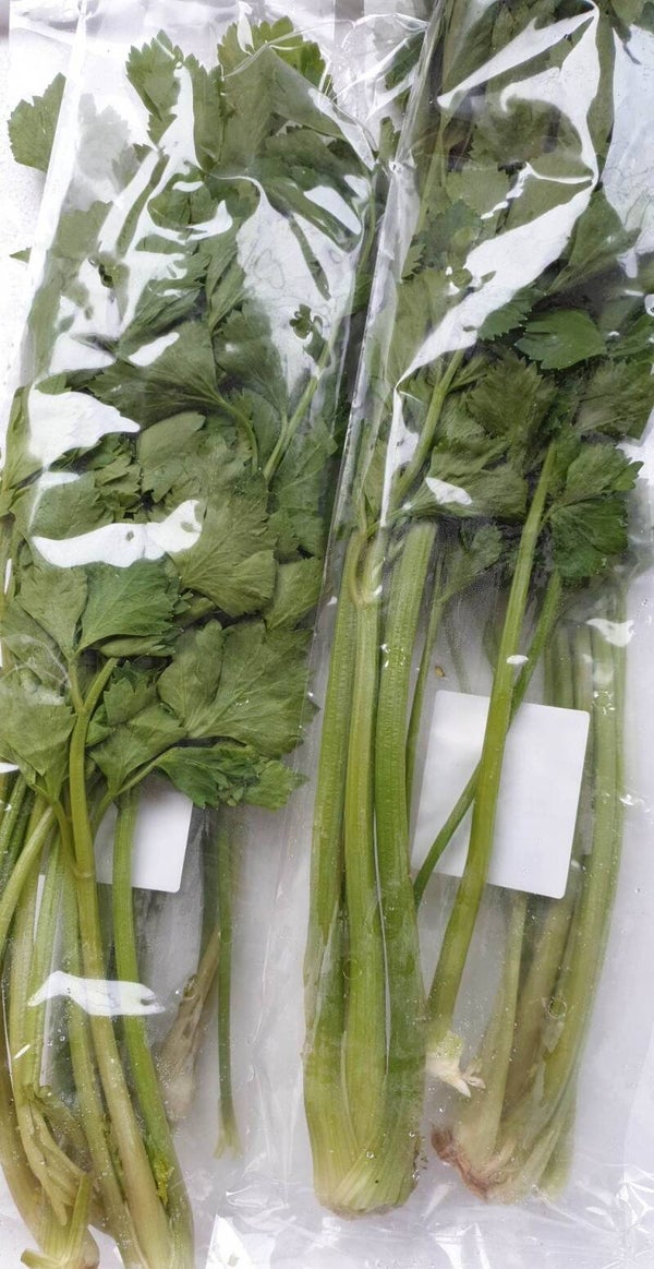 celery ขึ้นฉ่าย 100g