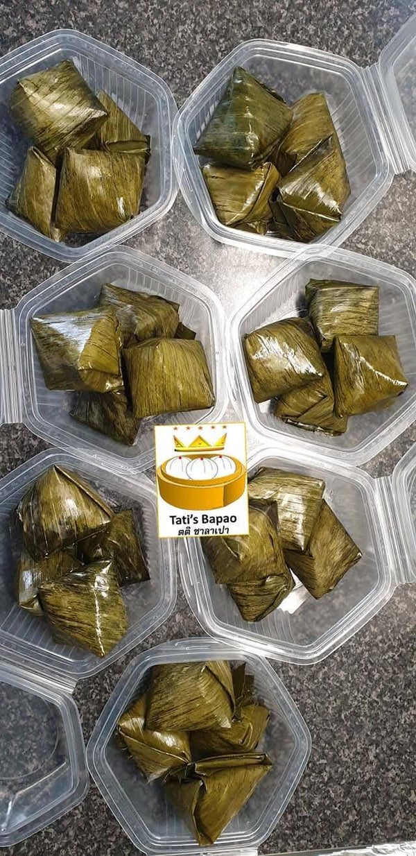 Sai Wan---Stuffed Dough Pyramid/Kanom Tian 4 pcs.