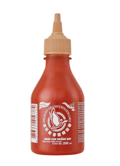 Flying goose Sriracha extra Garlic. no MSG  200ml