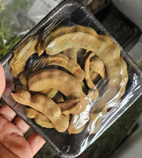 ํYoung Tamarind มะขามอ่อน 100g