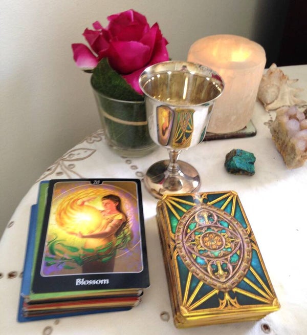 Zoom Tarot and Intuitive consultation 30 minutes
