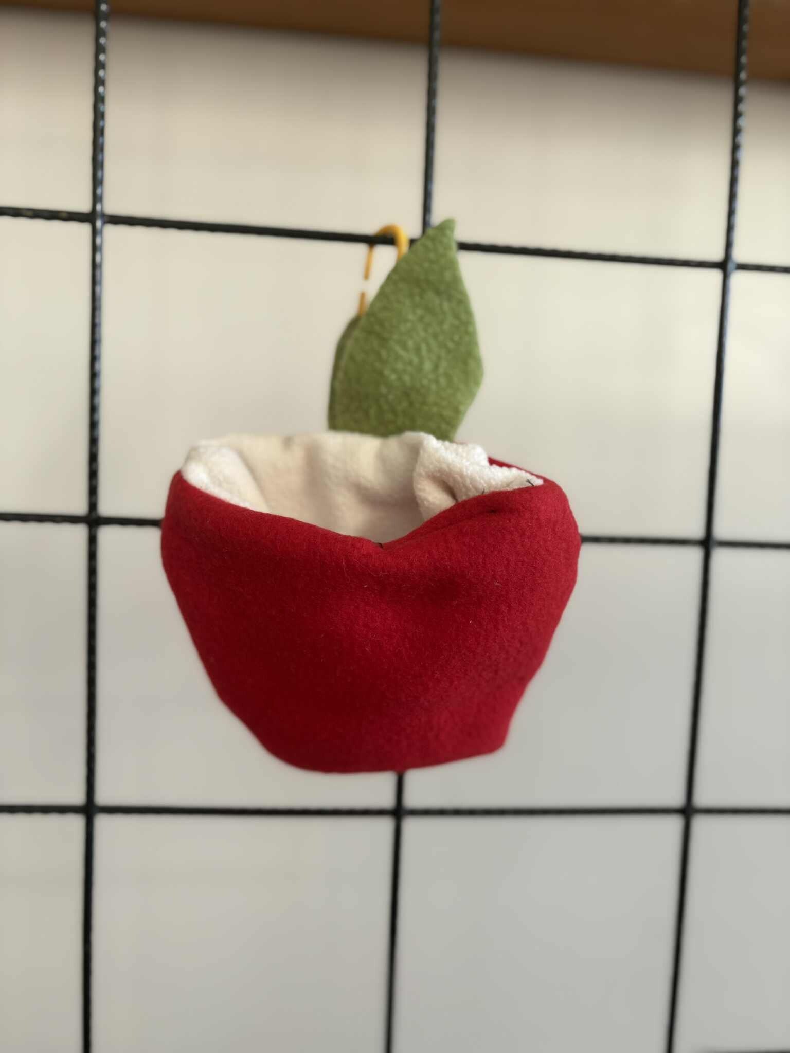 Sovepose lille æble