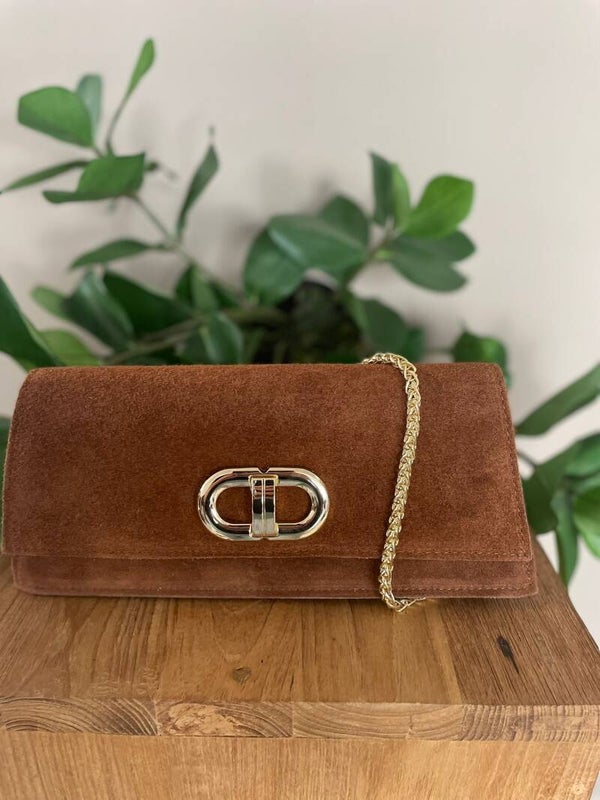 Suede langwerpige tas met goud detail