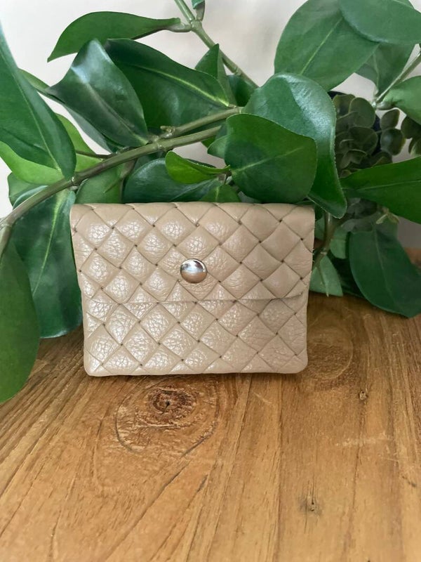 geruite beige portemonnee