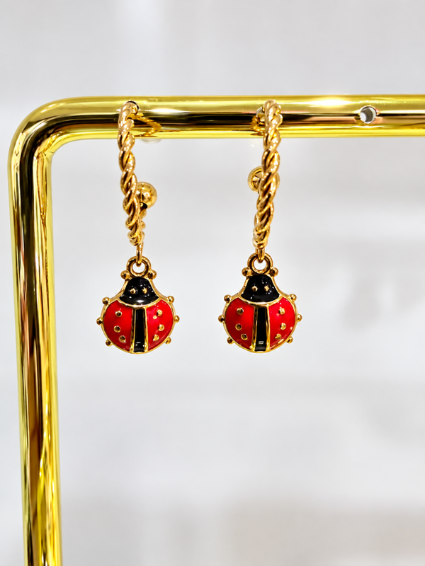 PENDIENTES MARIQUITA