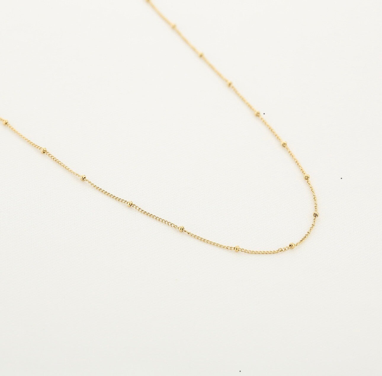 ‘Sara’ chain gold