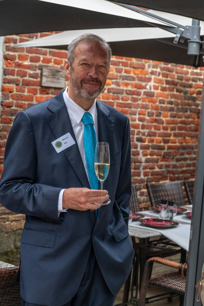 horst-25-van-160-standard.jpg