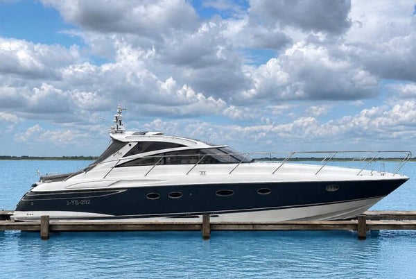 Princess 48V  *  15m  *  in excellent condition  *  2007  *  €  285.000  *  VAT PAID