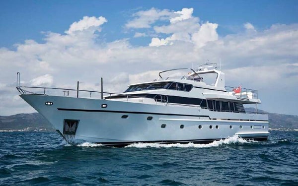 Lowland / De Vries Lentsch 30m  *  1992 / 2018  *  € 1.950.000  VAT Paid SOLD