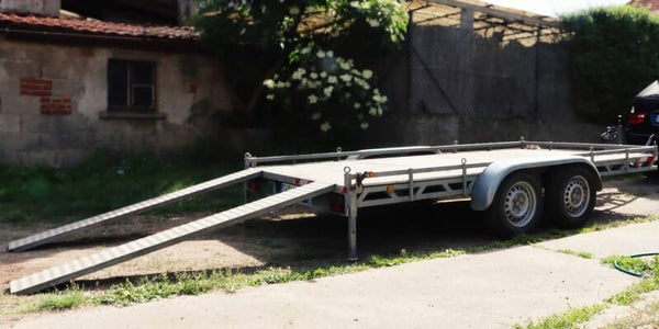 Autotransport Plattform