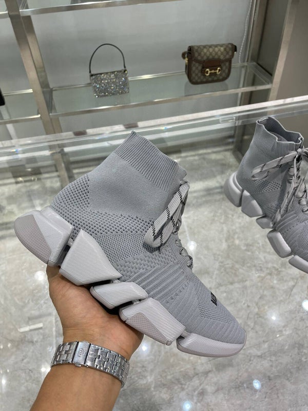 speed trainer a lacet grise semelle grise