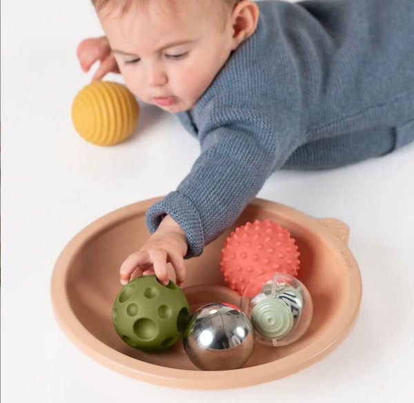 Tummy times - Action play