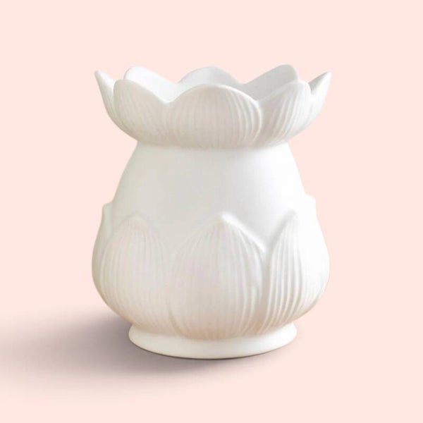 Geurbrander 'White Lotus'