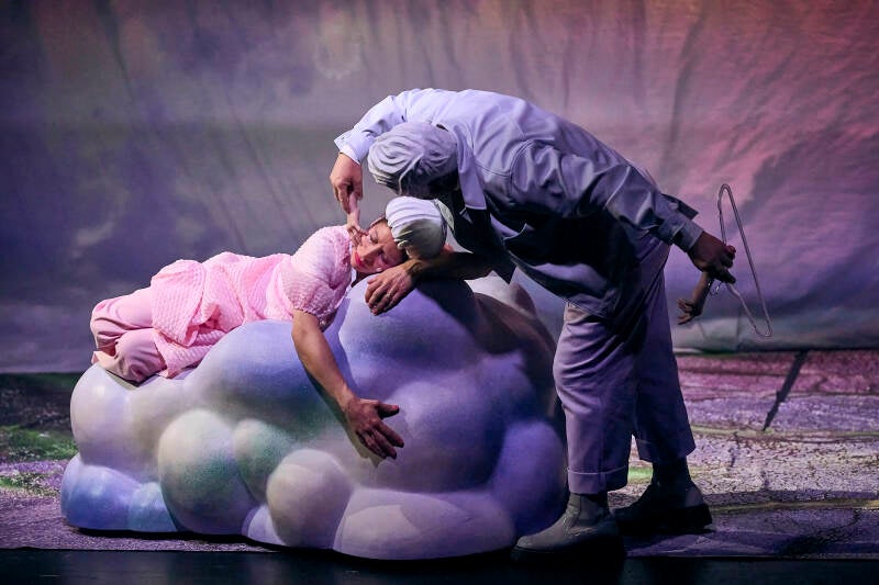 2023-04-25-theater-basel-die-beste-aller-zeiten-x-275-standard.jpg