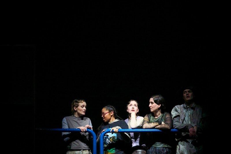 2026-01-19-theater-basel-schauspiel-20000-meilen-hp1-916-copy-standard-8q90jb.jpg