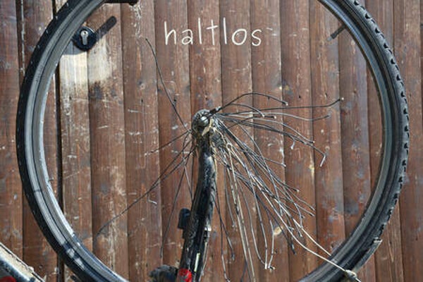 haltlos