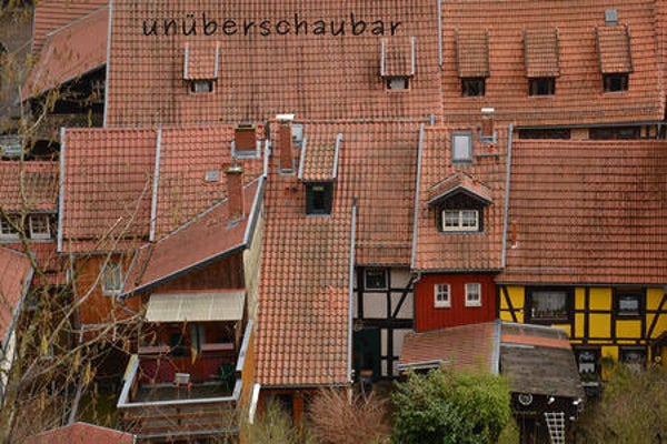 unüberschaubar