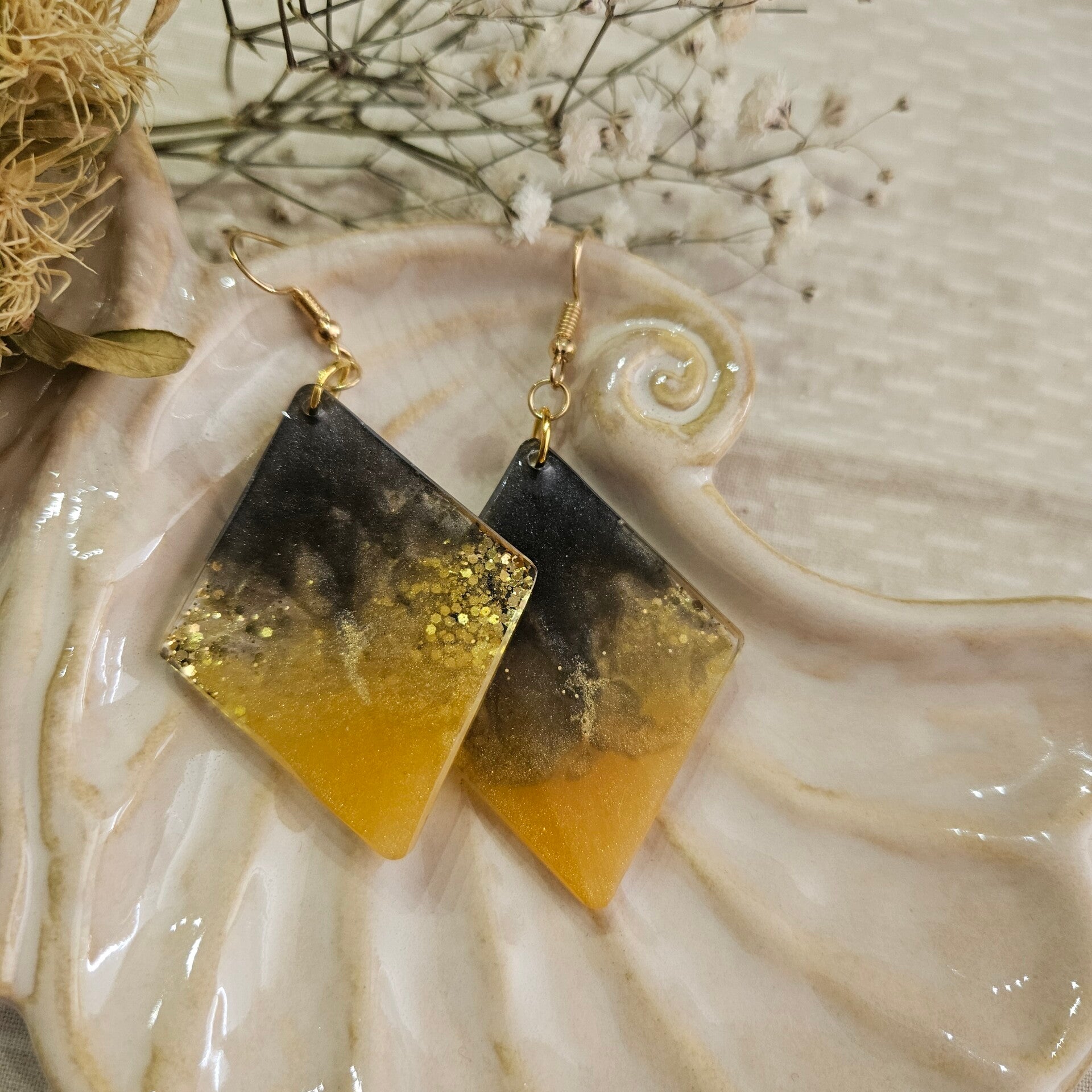 Oorbellen zwart/goud