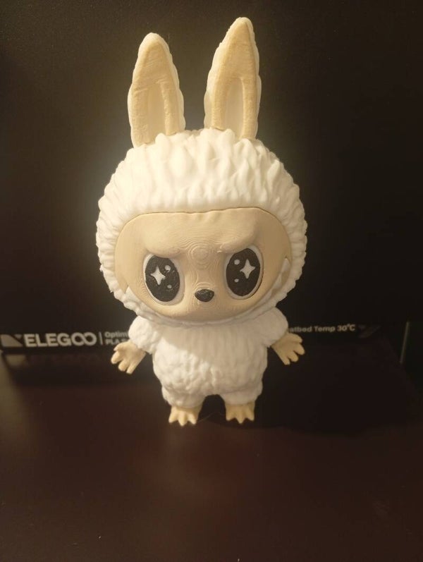 Labubu blanc