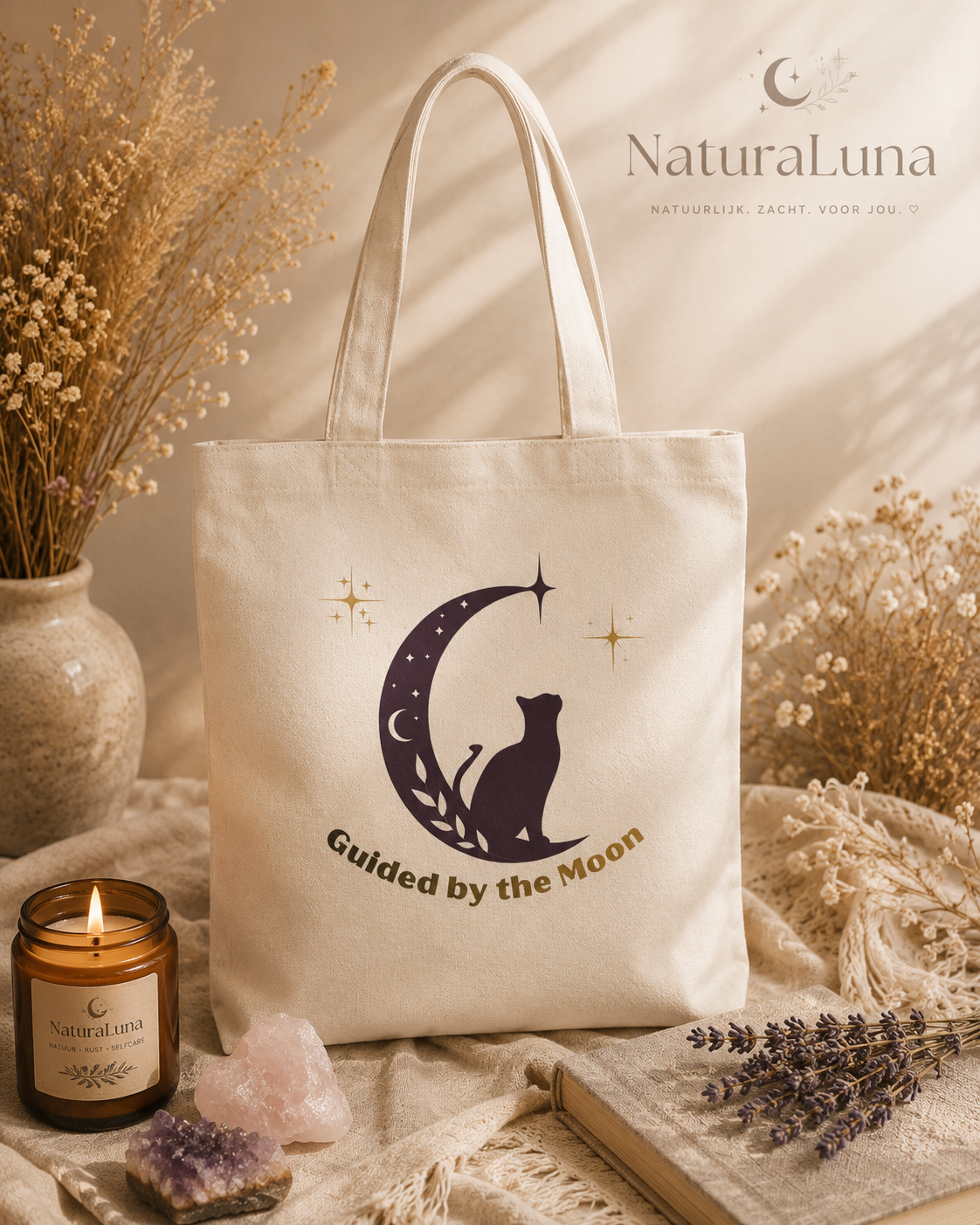 Totebag ''Guided by the moon''