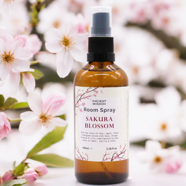 🌸 Home Fresh Room Spray – Sakura Essence (100 ml)