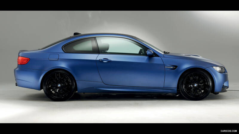 M3 E92  Frozen White, Red & Blue Editions