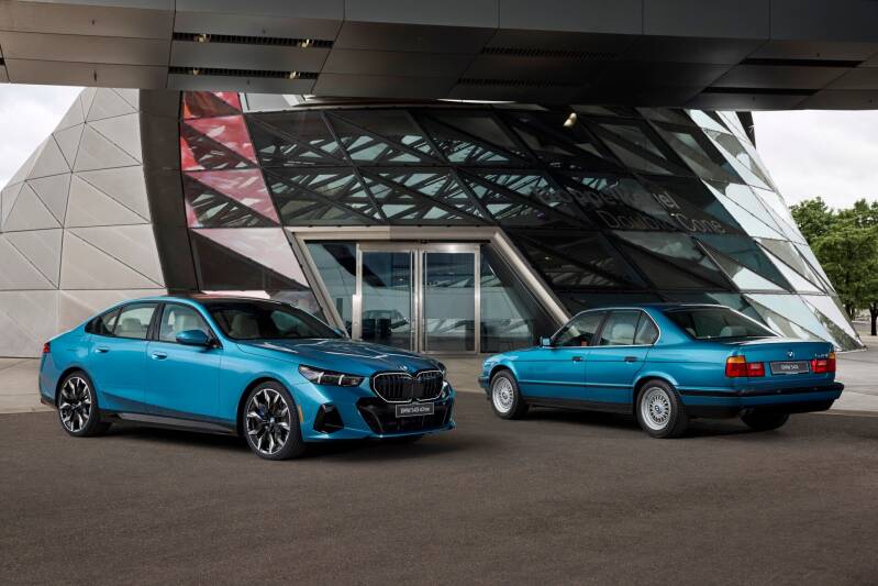 BMW 540i xDrive Legacy Edition  Canada